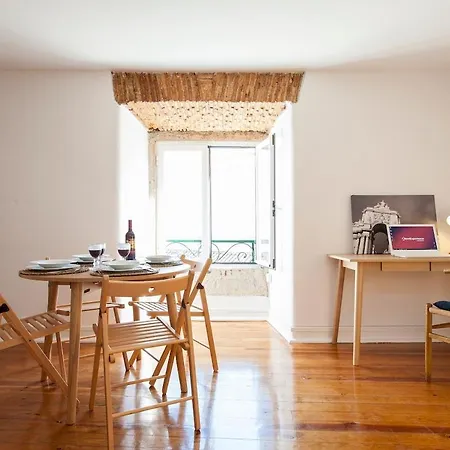 Authentic & Διαμέρισμα