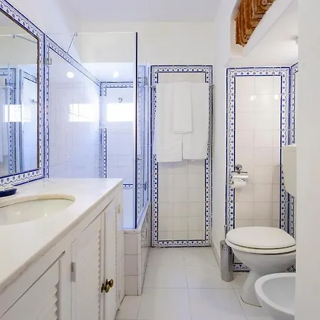 Appartement Authentic &