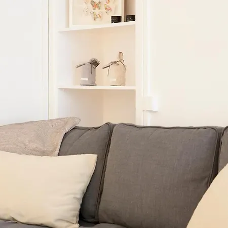 Authentic & Lissabon