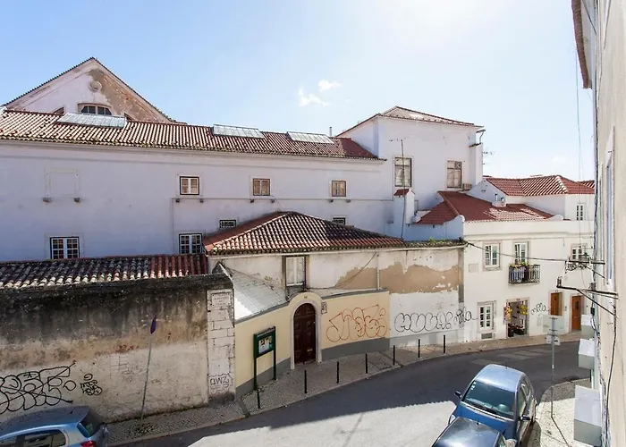 아파트 Authentic & 리스본